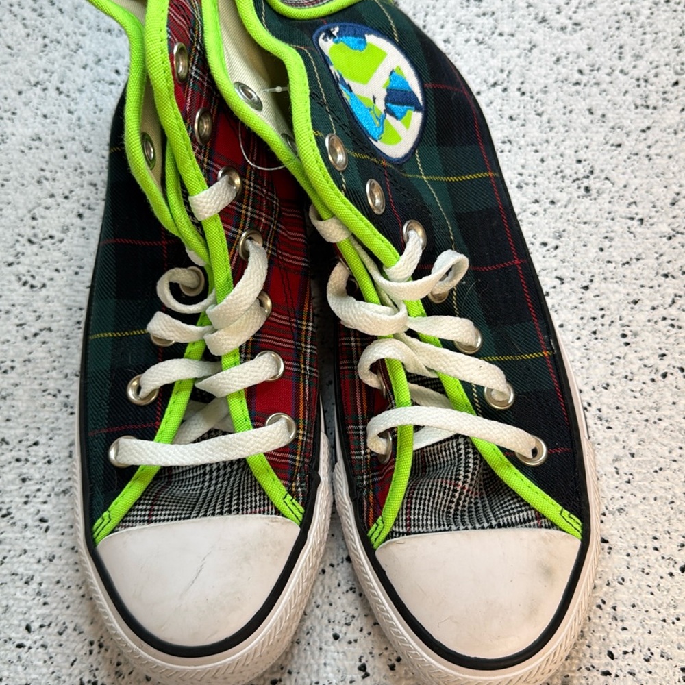 Converse all star size w6 m4